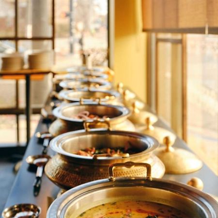 Fabexpress Utsav Residency - Nr Panvel Hotell Jāmb Eksteriør bilde