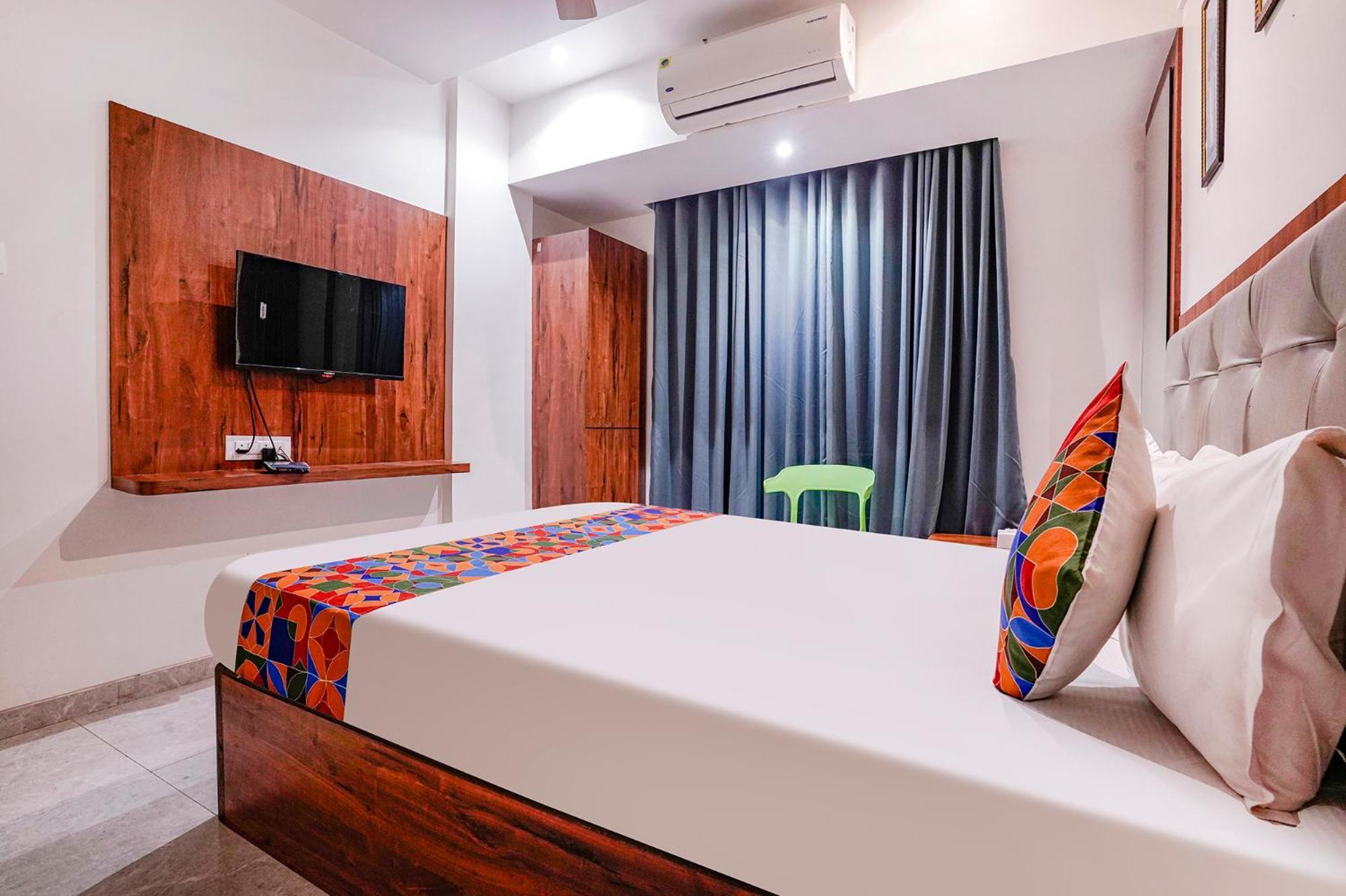 Fabexpress Utsav Residency - Nr Panvel Hotell Jāmb Eksteriør bilde